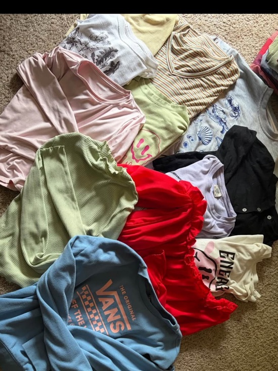 American Eagle Outfitters Tops - Women’s Tops Small